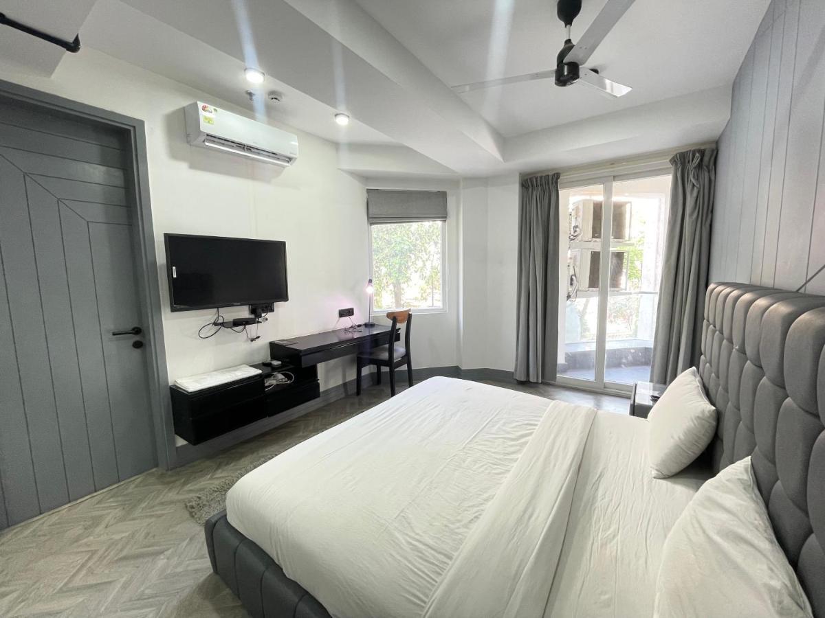 Bedchambers Serviced Apartments, Mg Road Gurgaon Bagian luar foto