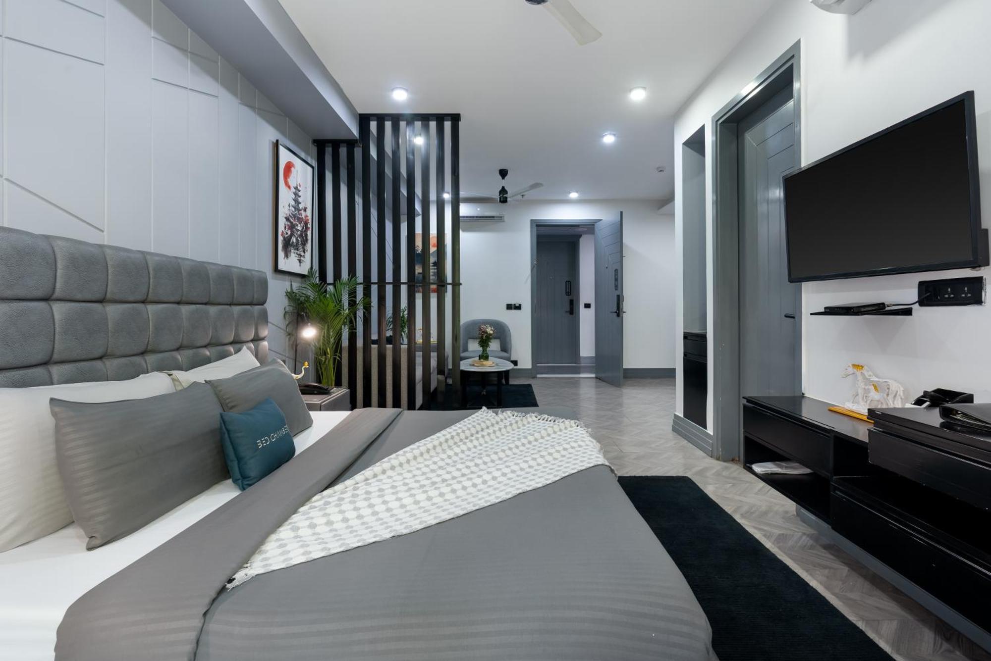 Bedchambers Serviced Apartments, Mg Road Gurgaon Bagian luar foto
