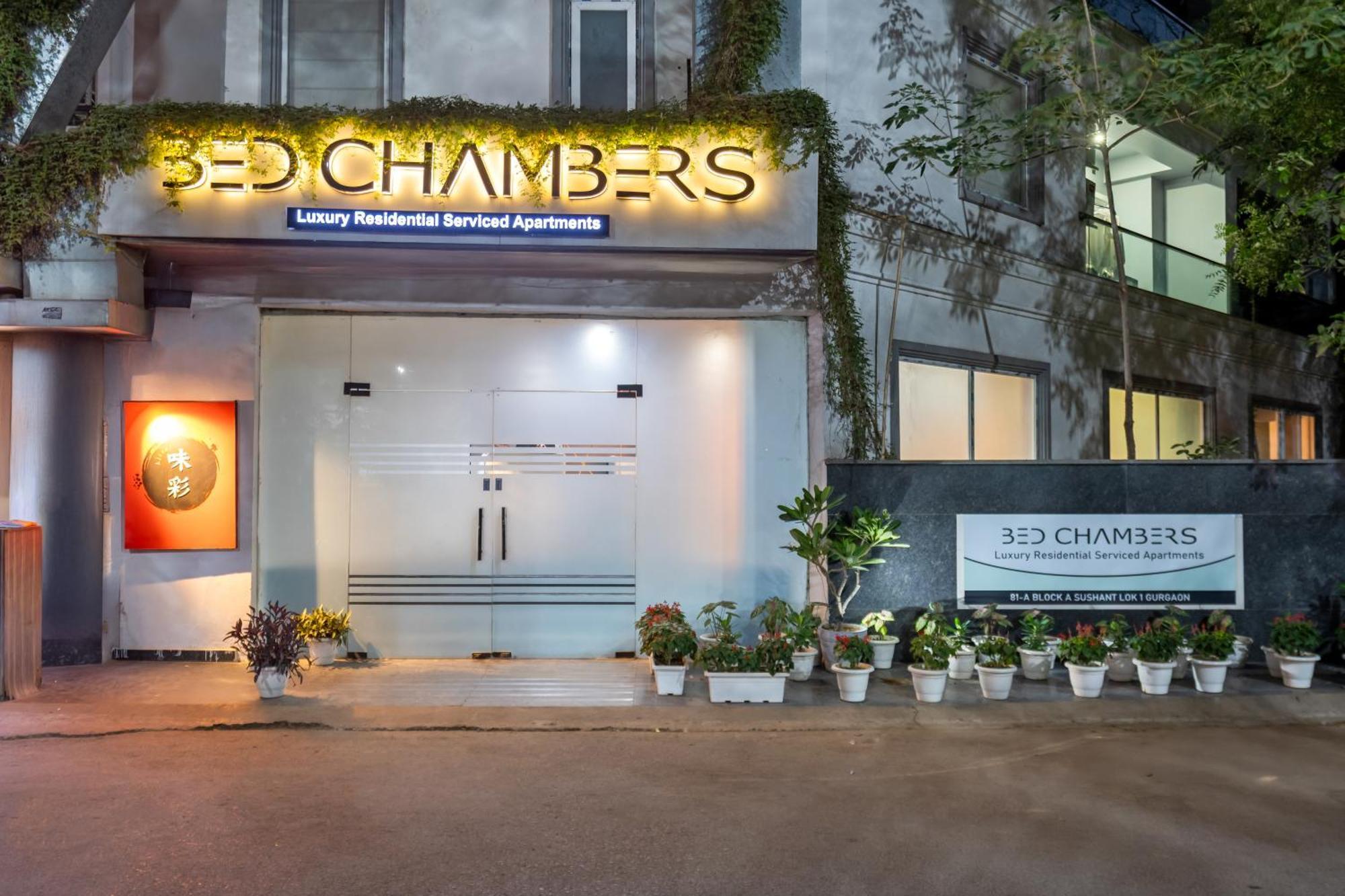 Bedchambers Serviced Apartments, Mg Road Gurgaon Bagian luar foto