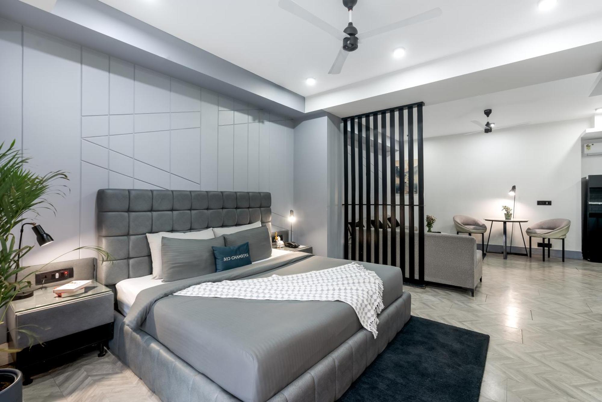 Bedchambers Serviced Apartments, Mg Road Gurgaon Bagian luar foto