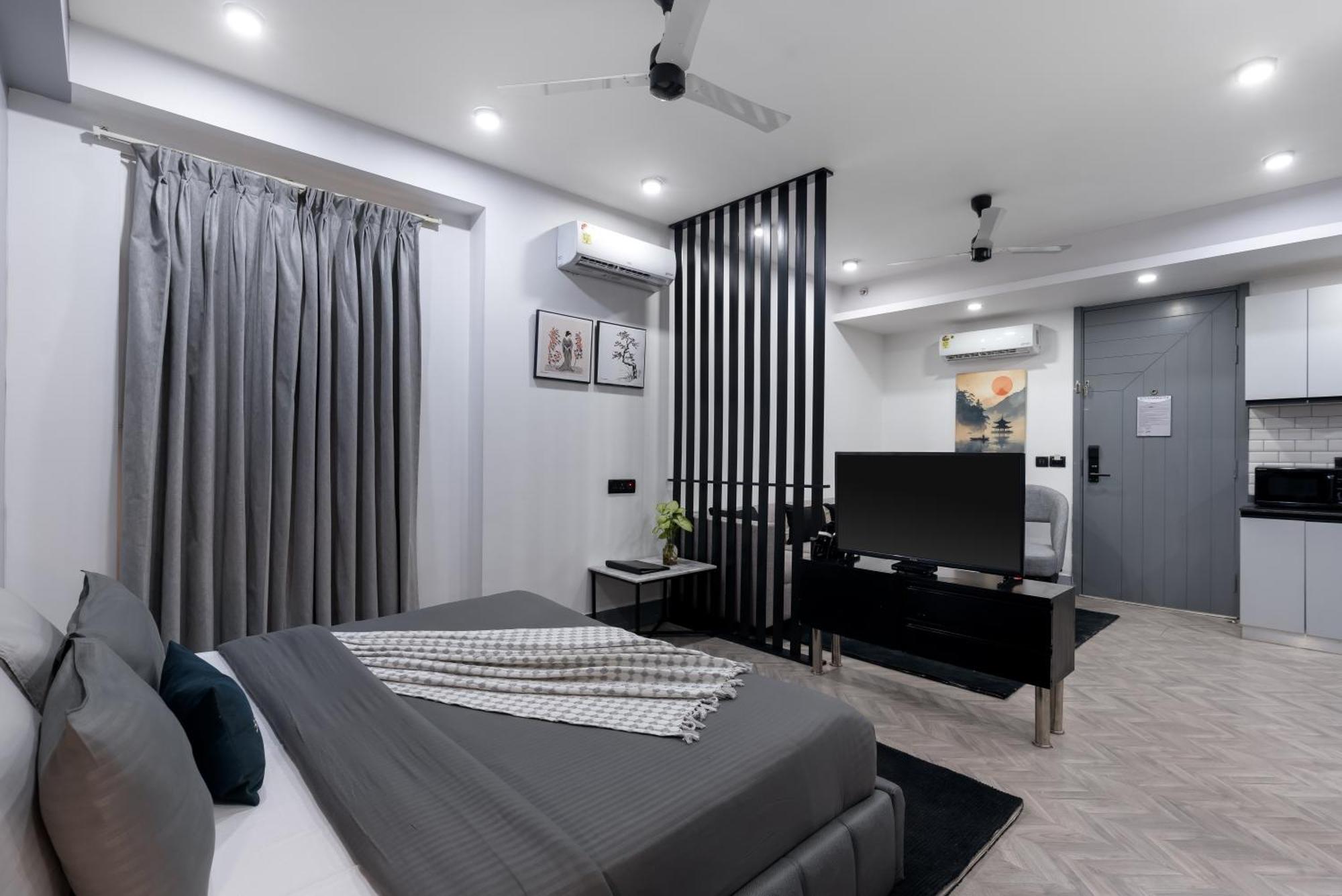 Bedchambers Serviced Apartments, Mg Road Gurgaon Bagian luar foto