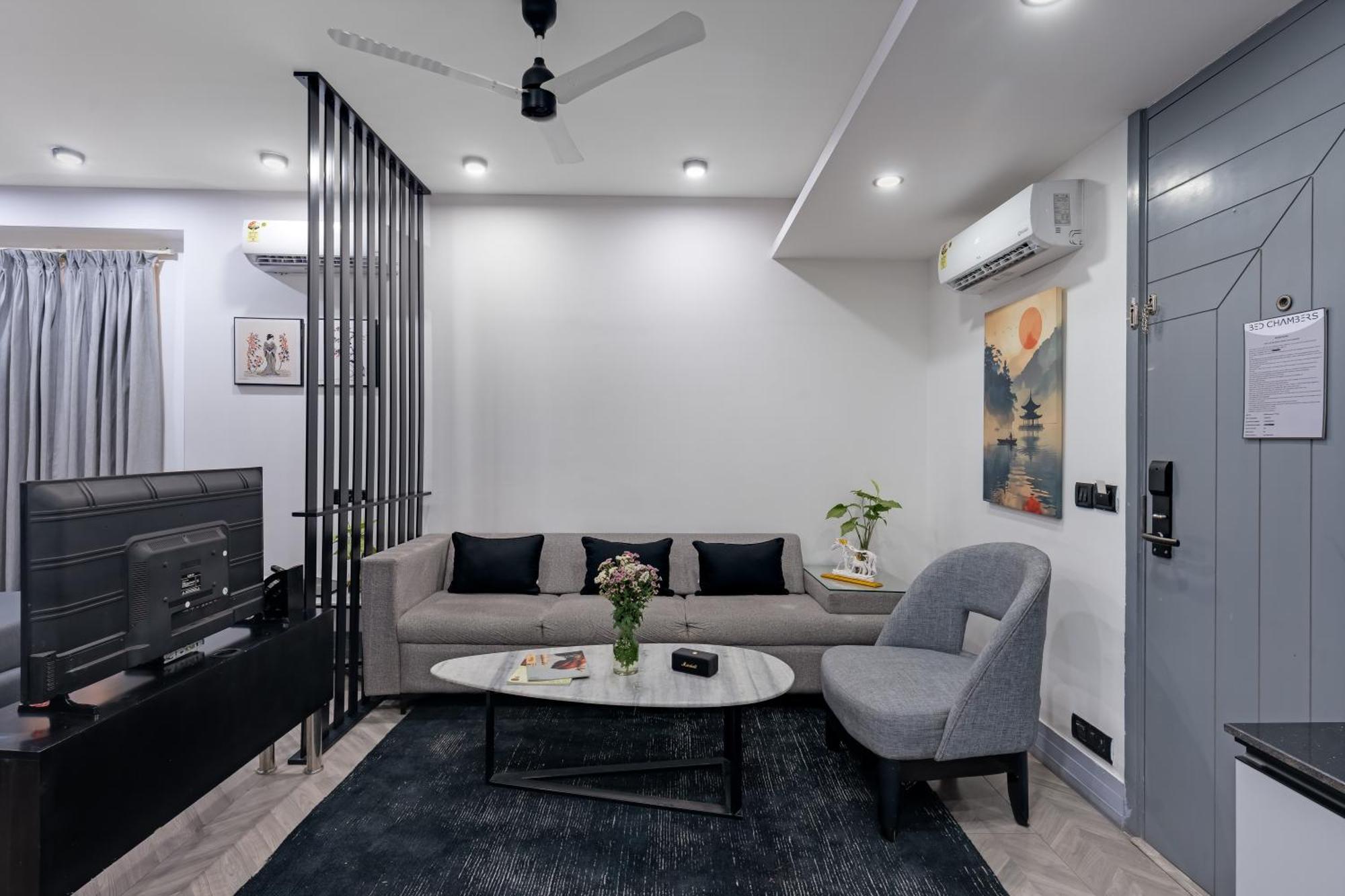 Bedchambers Serviced Apartments, Mg Road Gurgaon Bagian luar foto